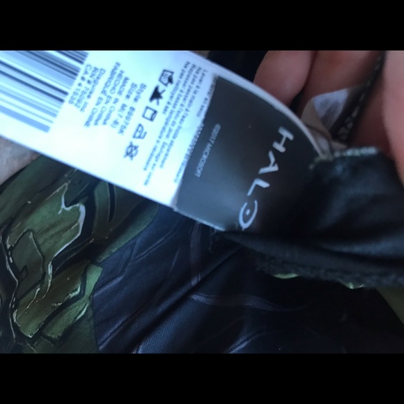 Halloween costume- Boy 3-5 grade sizes 6-9 - Picture 7 of 7